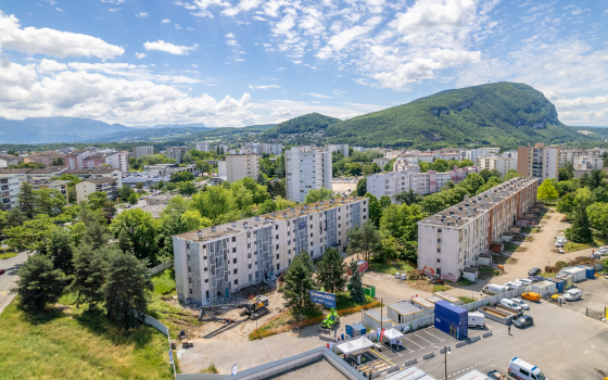 Accorder un soin particulier aux quartiers prioritaires 